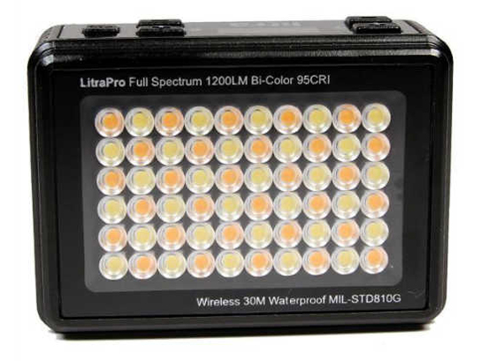 Litra Pro �̐��i�摜