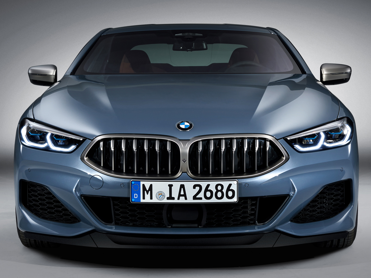 BMW 8シリーズ クーペの価格・新型情報・グレード諸元