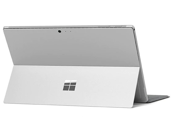 価格.com - 『本体 背面 斜め』 Surface Pro 6 タイプカバー同梱 LJM-00011 の製品画像