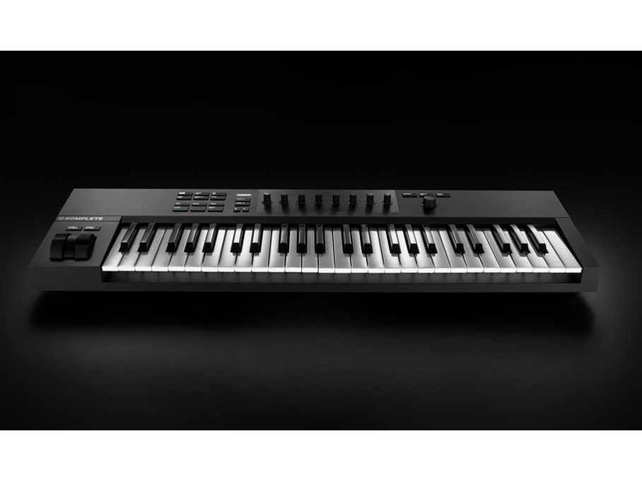 KOMPLETE KONTROL A49 �̐��i�摜