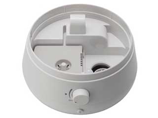 XQE-C011(W) [�z���C�g]