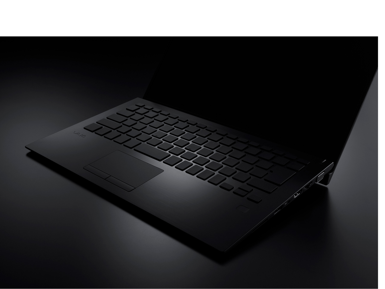 VAIO SX14 VJS1411/Core i7-8565U/�������[8GB(�I���{�[�h)/��O����n�C�X�s�[�hSSD 256GB/Windows 10 Home���f�� �̐��i�摜