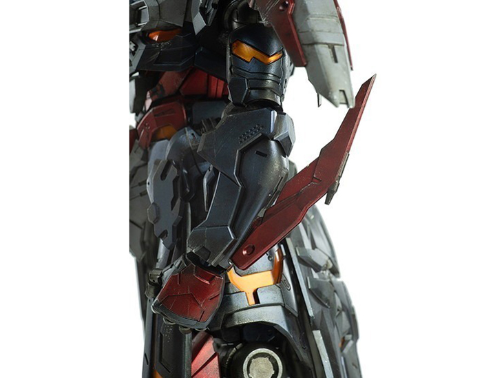 ���҉h�s �I�i�[�E�I�u�E�L���O�X LYU BU THE DOOM MECHA