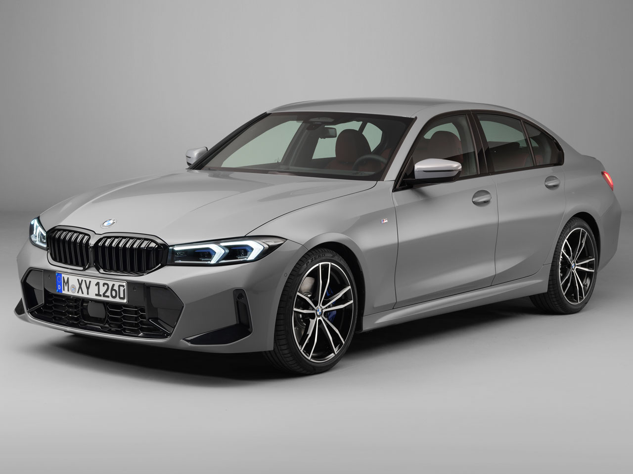 BMW 3シリーズ セダン 2019年モデル 318i M Sportの価格・性能・装備・オプション（2023年4月10日発売）