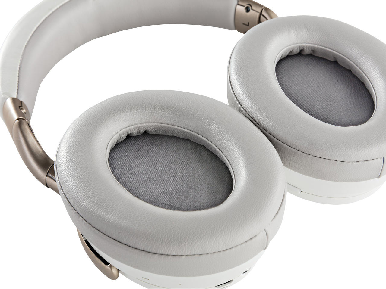 AH-GC30-WT [�z���C�g]