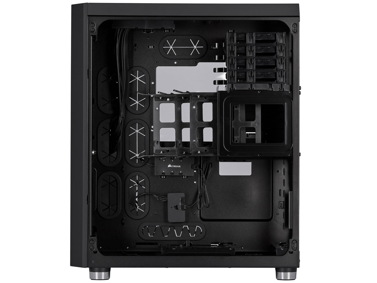 Crystal 680X RGB Tempered Glass CC-9011168-WW [�u���b�N]