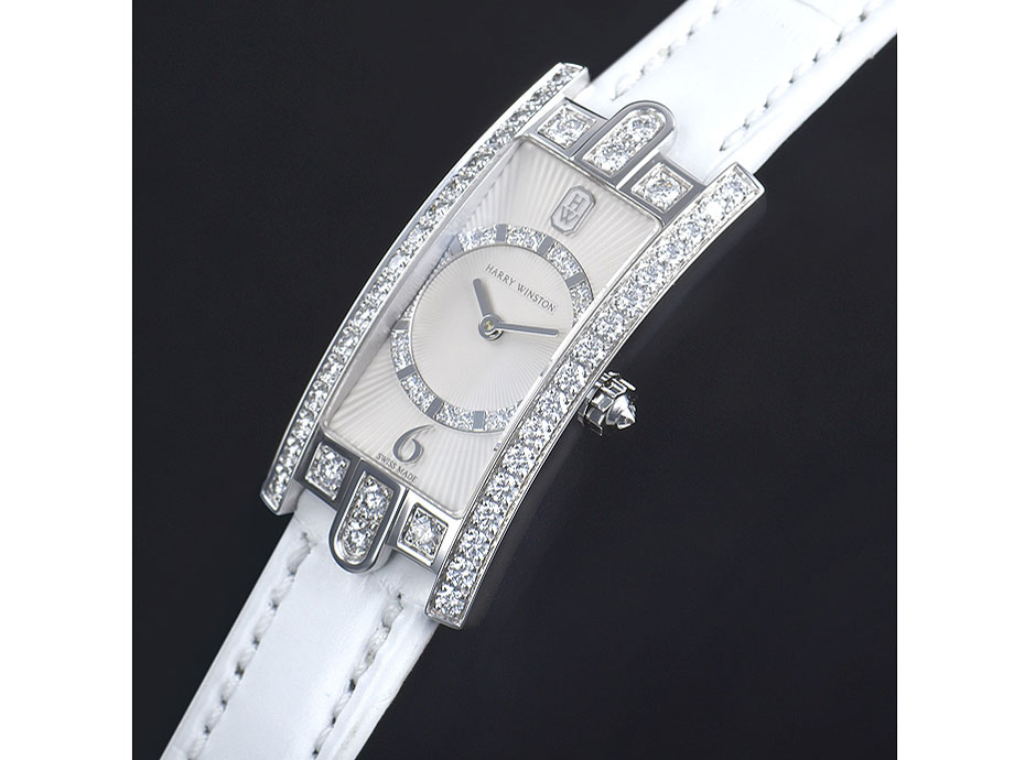 �A���F�j���[C�E�A�[���f�R AVCQHM19WW129 �̐��i�摜