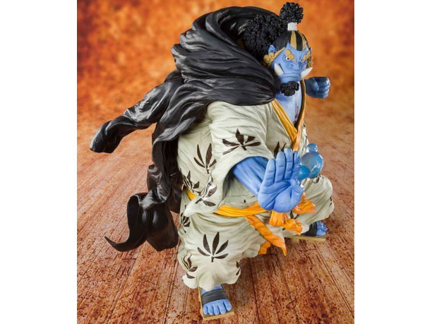 �t�B�M���A�[�cZERO �C���̃W���x�G �̐��i�摜