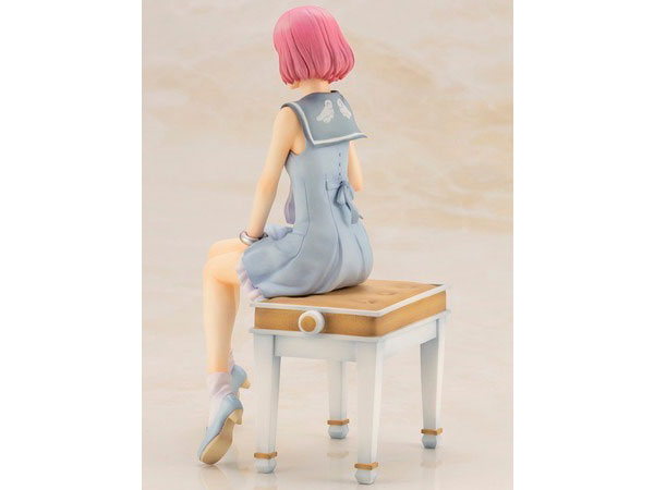 �L���T�����E�t���{�f�B ARTFX J 1/8 ����