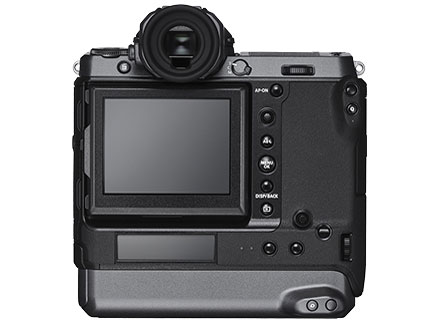 FUJIFILM GFX100 �{�f�B