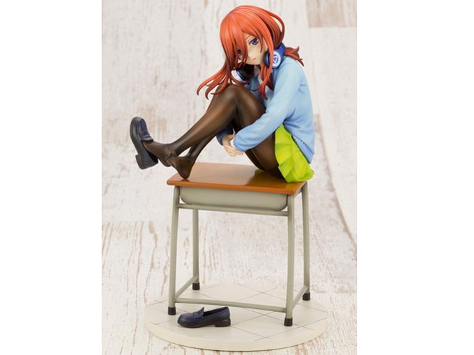 �ܓ����̉ԉ� 1/8 ����O�� �̐��i�摜