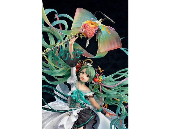 �L�����N�^�[�E�{�[�J���E�V���[�Y01 1/7 �����~�N Memorial Dress Ver.