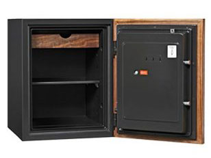 DBAUM700