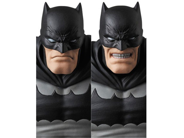 MAFEX BATMAN The Dark Knight Returns