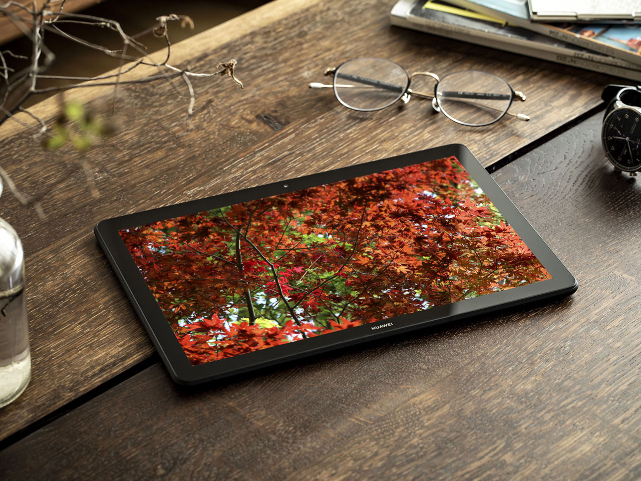 MediaPad T5 Wi-Fi���f�� 32GB AGS2-W09 [�u���b�N]