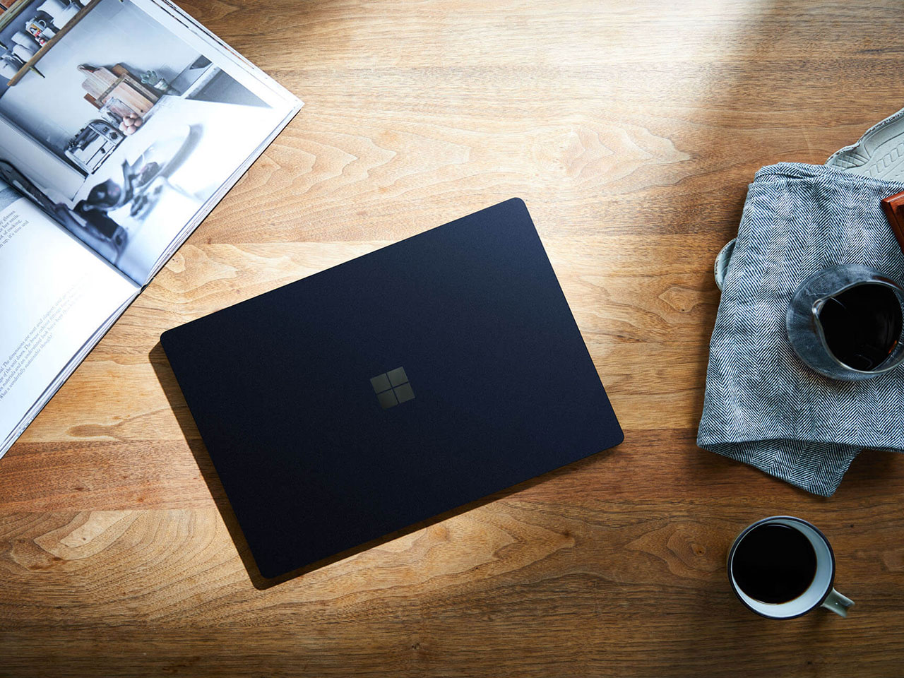 Surface Laptop 3 15�C���` VFL-00039 [�u���b�N]