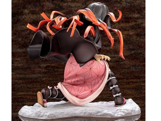 �S�ł̐n 1/8 ARTFX J �}��H���q