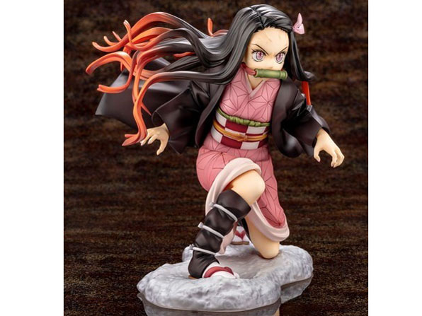 �S�ł̐n 1/8 ARTFX J �}��H���q