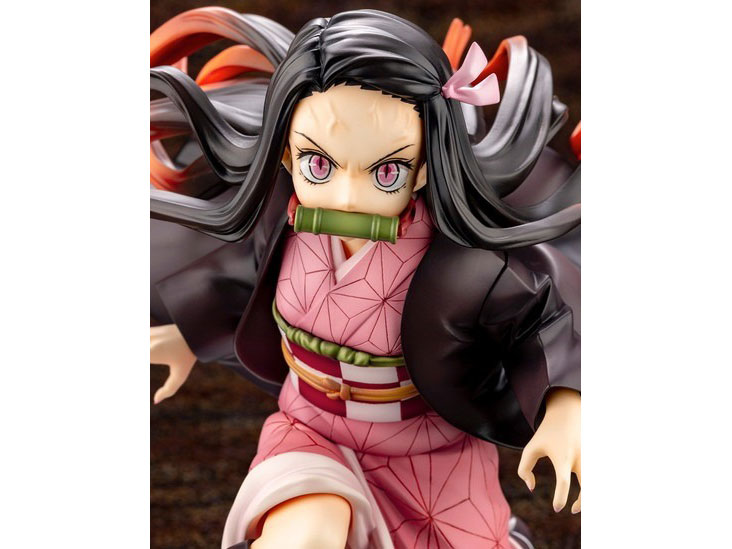 �S�ł̐n 1/8 ARTFX J �}��H���q