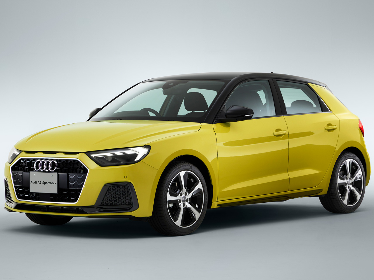 アウディ A1 スポーツバック 2019年モデル 25 TFSI S lineの価格・性能・装備・オプション（2020年6月16日発売）