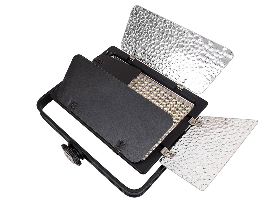 LED���C�g VL-U7100X