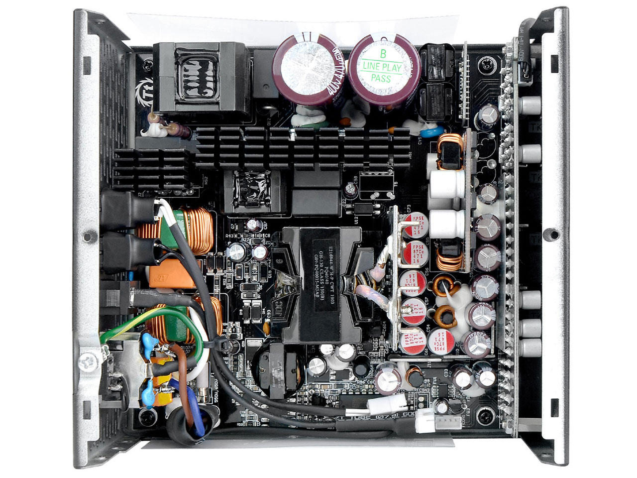 TOUGHPOWER GF1 ARGB GOLD 850W PS-TPD-0850F3FAGJ-1 [Black]