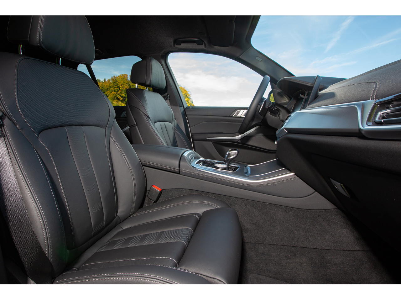 BMW X5 プラグインハイブリッド 2019年モデル xDrive50e M Sportの価格・性能・装備・オプション（2023年4月3日発売）  価格.com