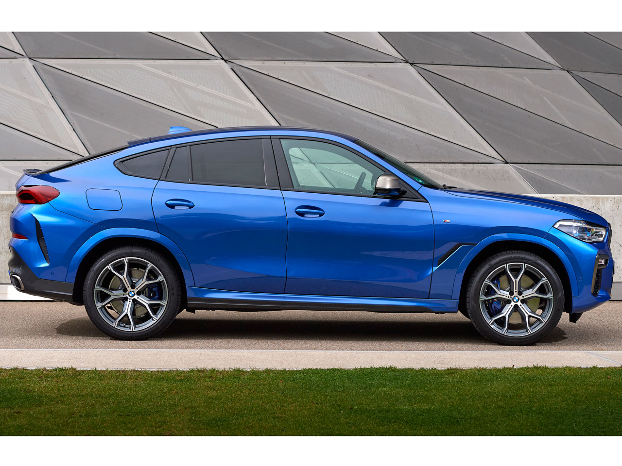 Bmw X6 価格 新型情報 グレード諸元 価格 Com Bmw X6 価格 新型情報 グレード諸元 価格 Com