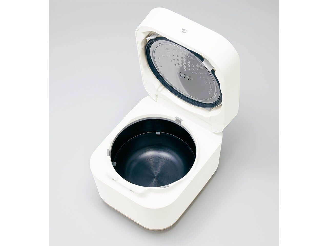 STAN. NW-SA10-WA [�z���C�g]