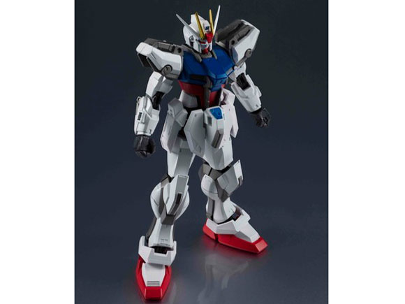 GUNDAM UNIVERSE GAT-X105 STRIKE GUNDAM