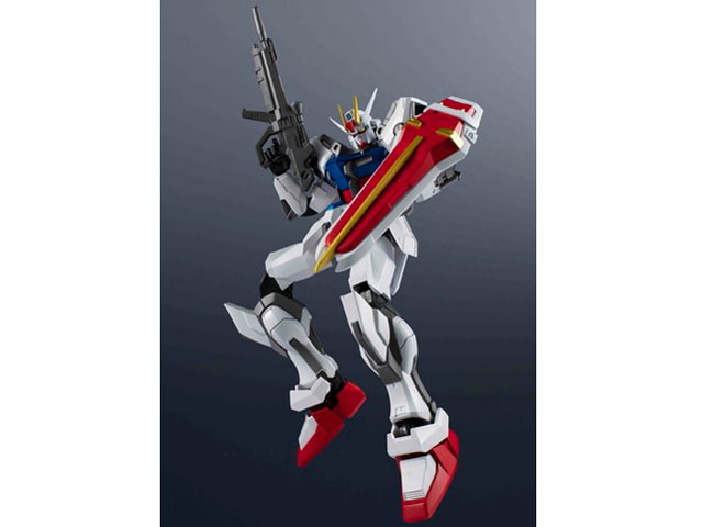 GUNDAM UNIVERSE GAT-X105 STRIKE GUNDAM