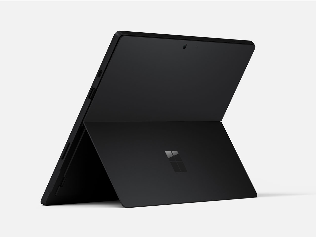 価格.com - 『本体 背面 斜め』 Surface Pro 7 タイプカバー同梱 QWV