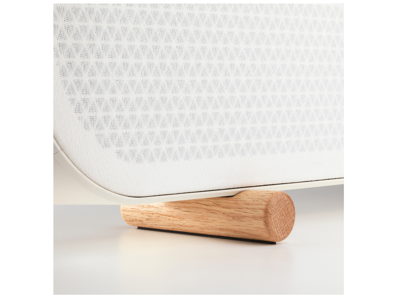 KATCH/ONE/IW [�A�C�{���[�z���C�g]