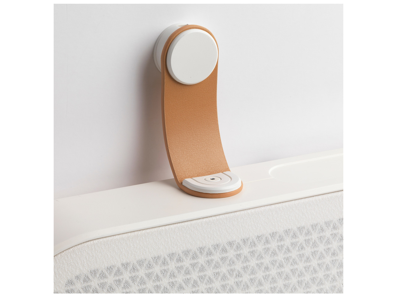 KATCH/ONE/IW [�A�C�{���[�z���C�g]