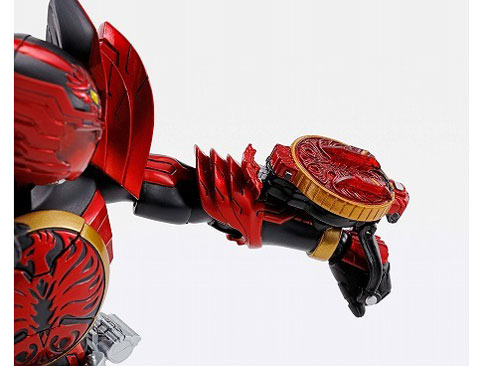 S.H.Figuarts �^�������@ ���ʃ��C�_�[�I�[�Y �^�W���h�� �R���{