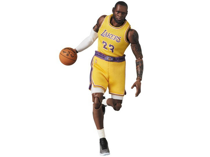MAFEX LeBron James Los Angeles Lakers