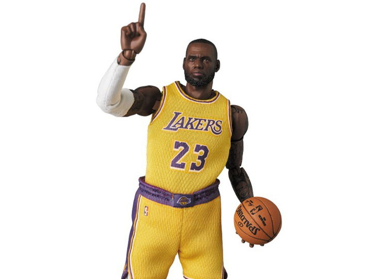 MAFEX LeBron James Los Angeles Lakers
