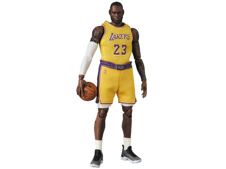 MAFEX LeBron James Los Angeles Lakers �̐��i�摜
