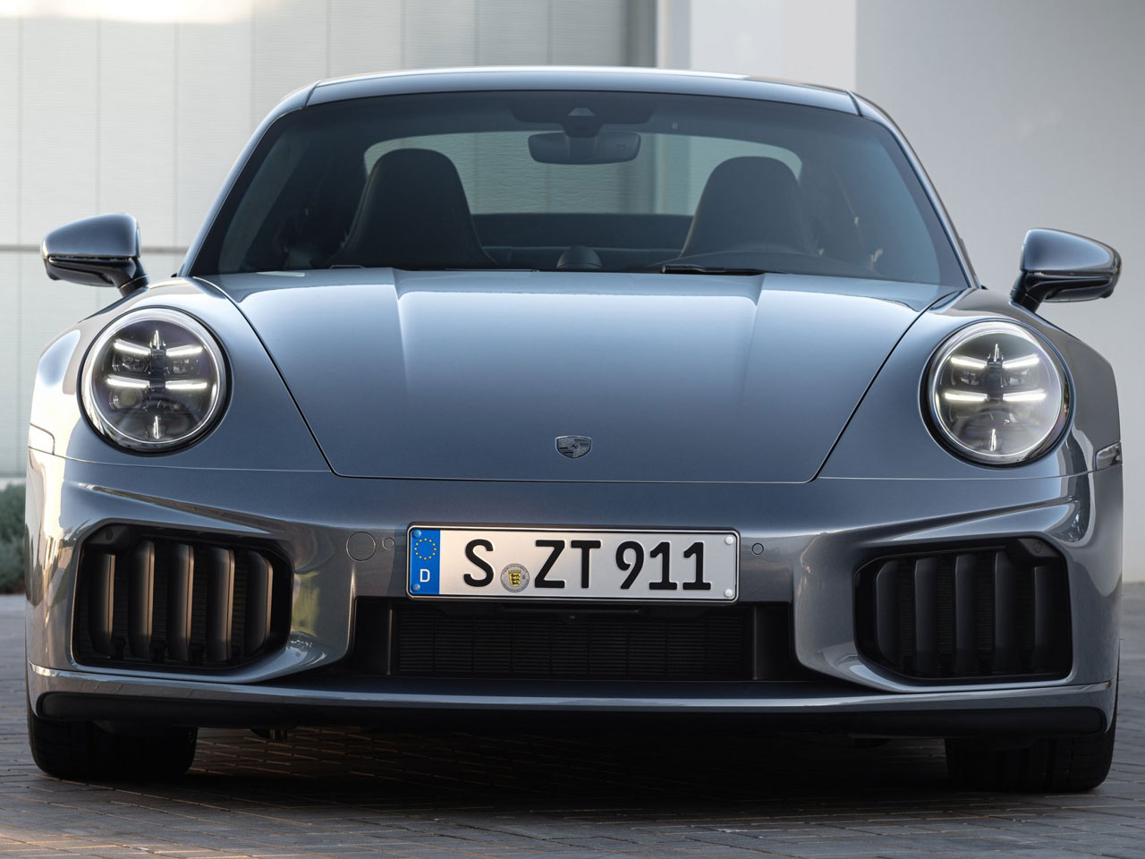 ポルシェ　911ツインターボ One of a kind. New 911 Turbo S Debut !! ワイドボディ、サイド