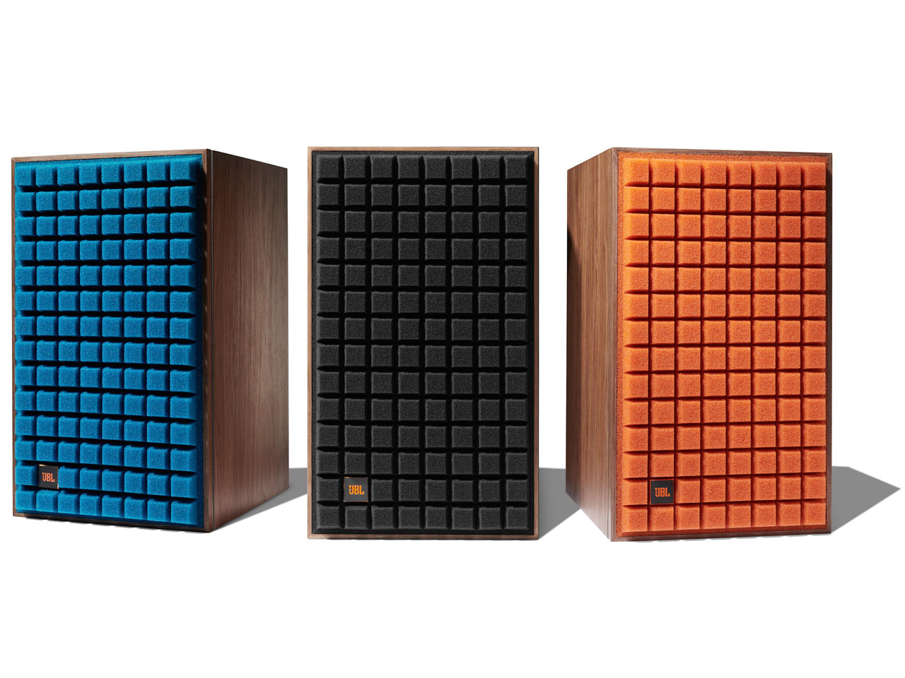 L82 Classic [�_�[�N�u���[ �y�A]