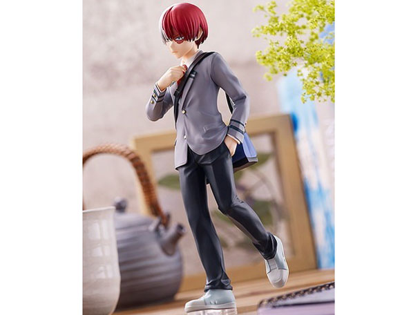 �l�̃q�[���[�A�J�f�~�A POP UP PARADE ���œ�