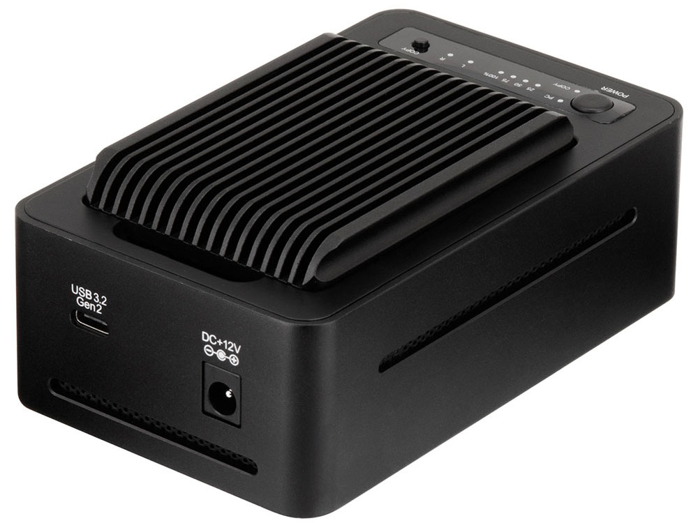 �����̃N���[���x�[�X NVMe CRCBM2NV2U32CP [��]