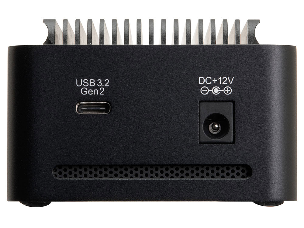 �����̃N���[���x�[�X NVMe CRCBM2NV2U32CP [��]