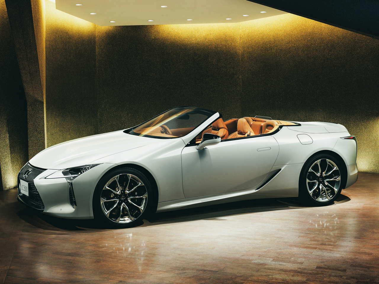 1/43 LEXUS LC500 Convertible (Kyosho製)