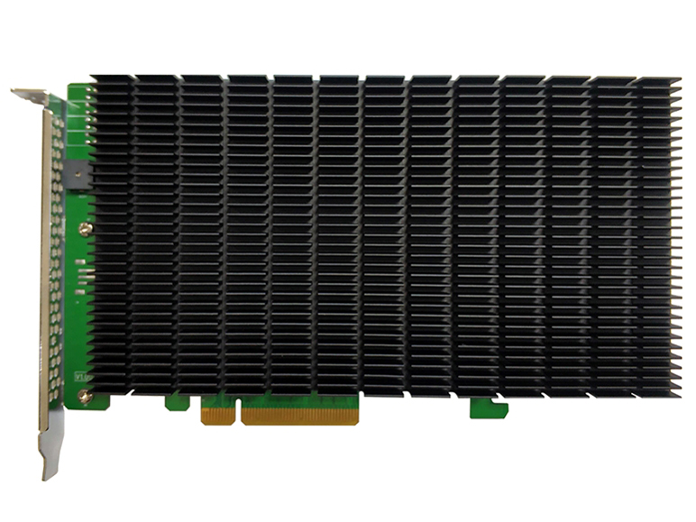 SSD7204 [M.2] �̐��i�摜