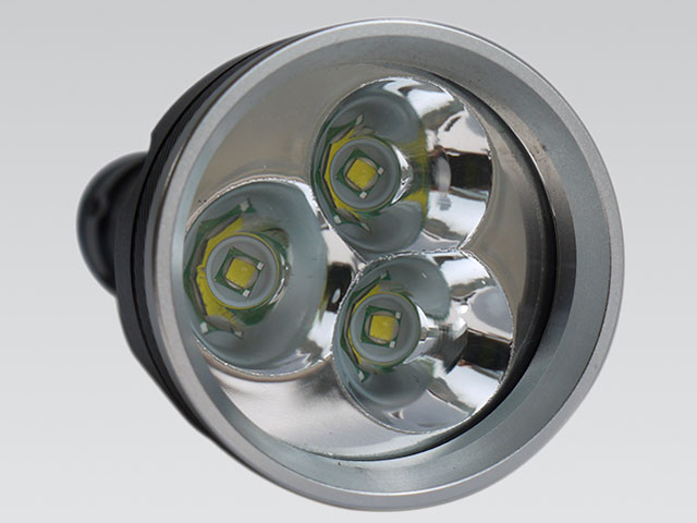 LED�����d�� ES95