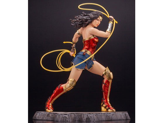 DC UNIVERSE ARTFX 1/6 �����_�[�E�[�}�� -WW84-