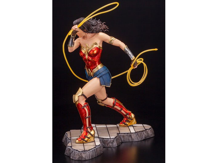 DC UNIVERSE ARTFX 1/6 �����_�[�E�[�}�� -WW84-