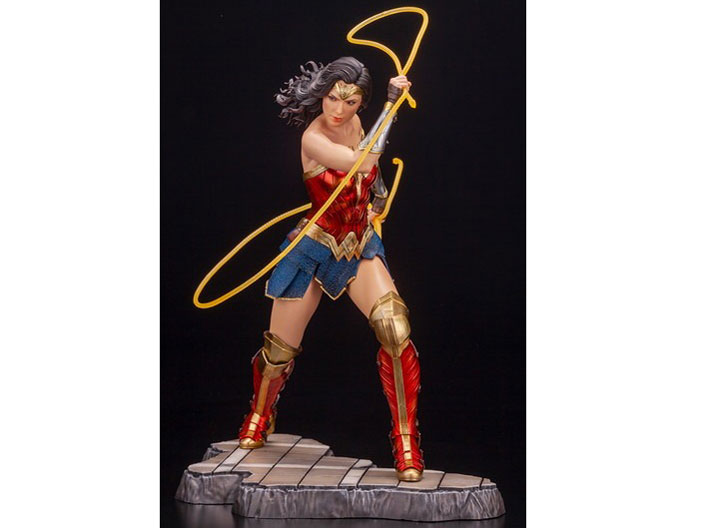 DC UNIVERSE ARTFX 1/6 �����_�[�E�[�}�� -WW84-