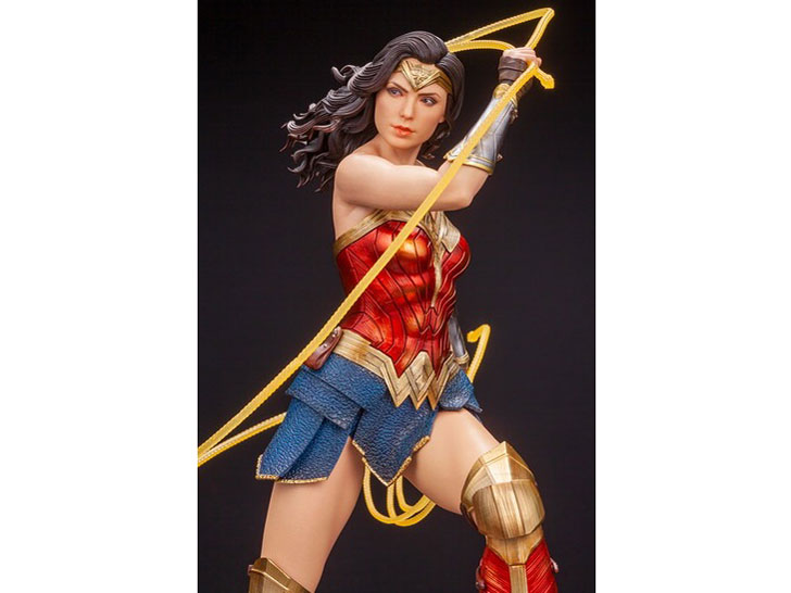 DC UNIVERSE ARTFX 1/6 �����_�[�E�[�}�� -WW84-